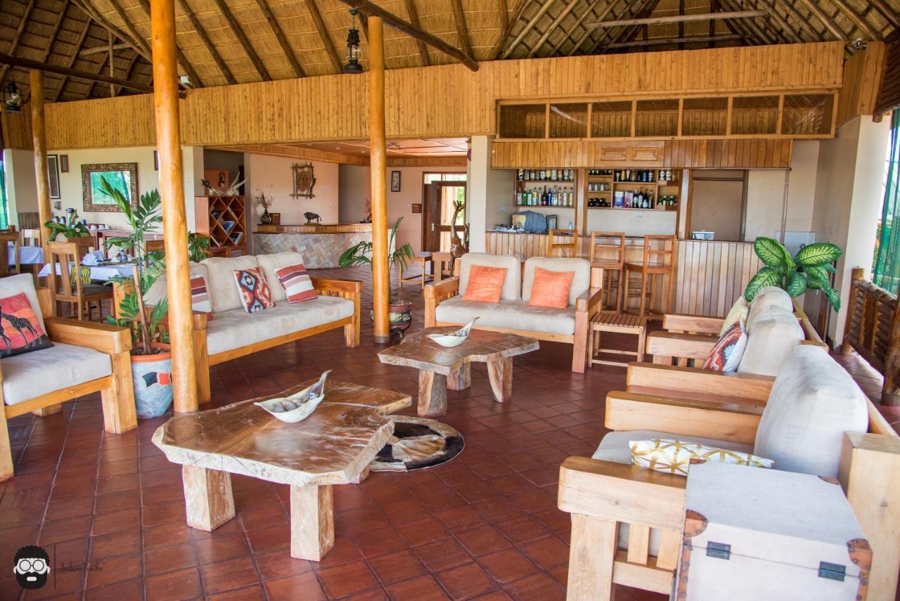Twiga Safari Lodge Paraa Exterior foto