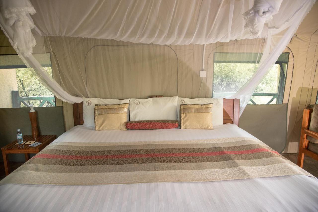 Twiga Safari Lodge Paraa Exterior foto